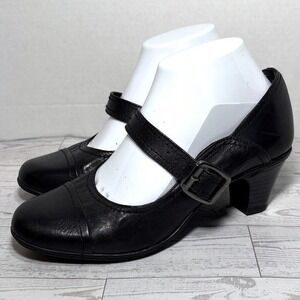 Michelle D Black Leather Mary Jane Heel Shoes Women's Size 8M Buckle Strap 2"